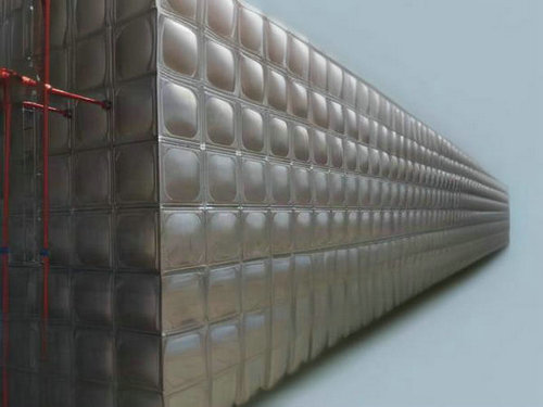 公路運(yùn)輸鄭州不銹鋼水箱的裝卸效率受哪些因素影響？